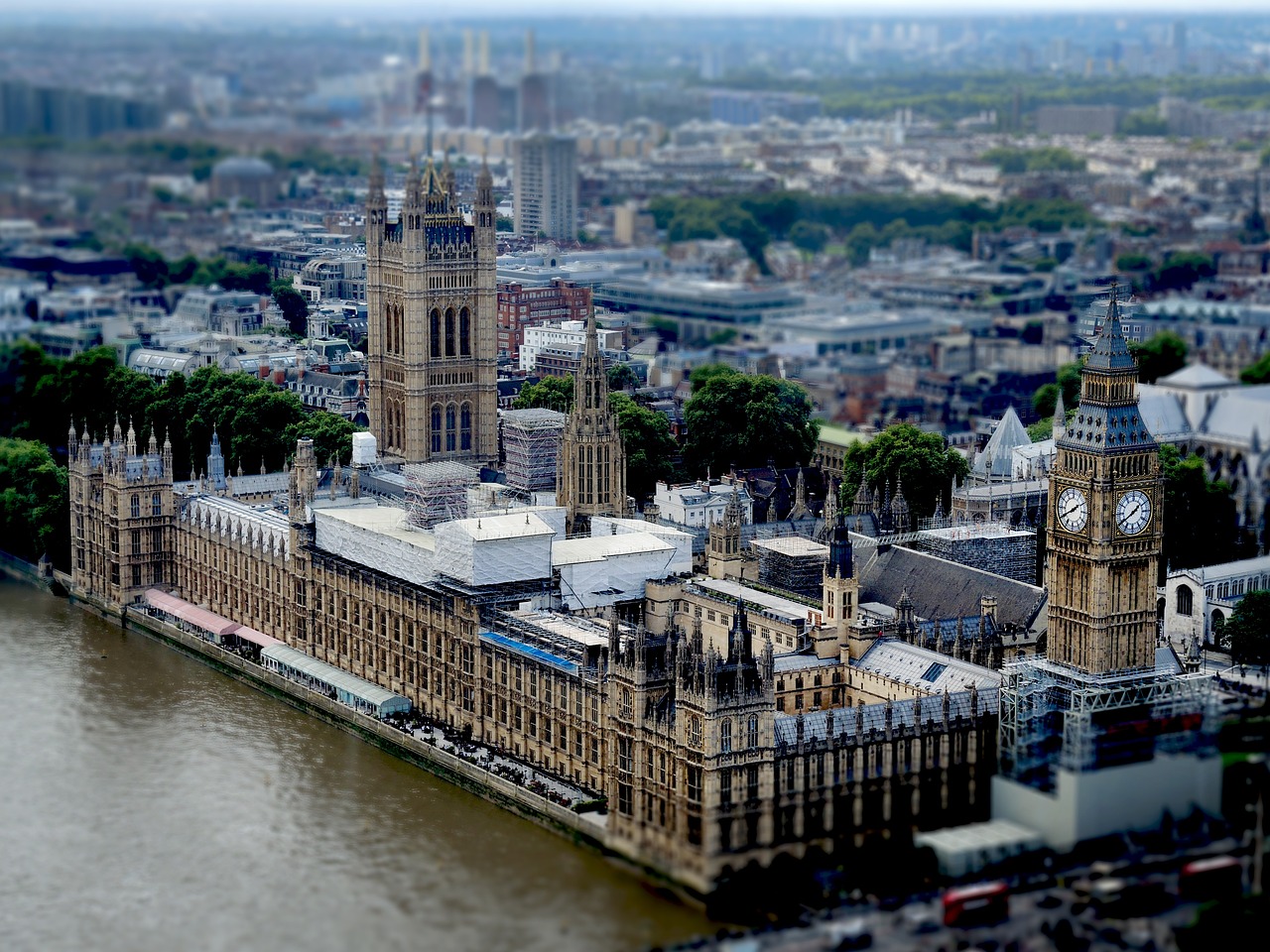 英国最新留学咨询概览，最新留学信息及指导